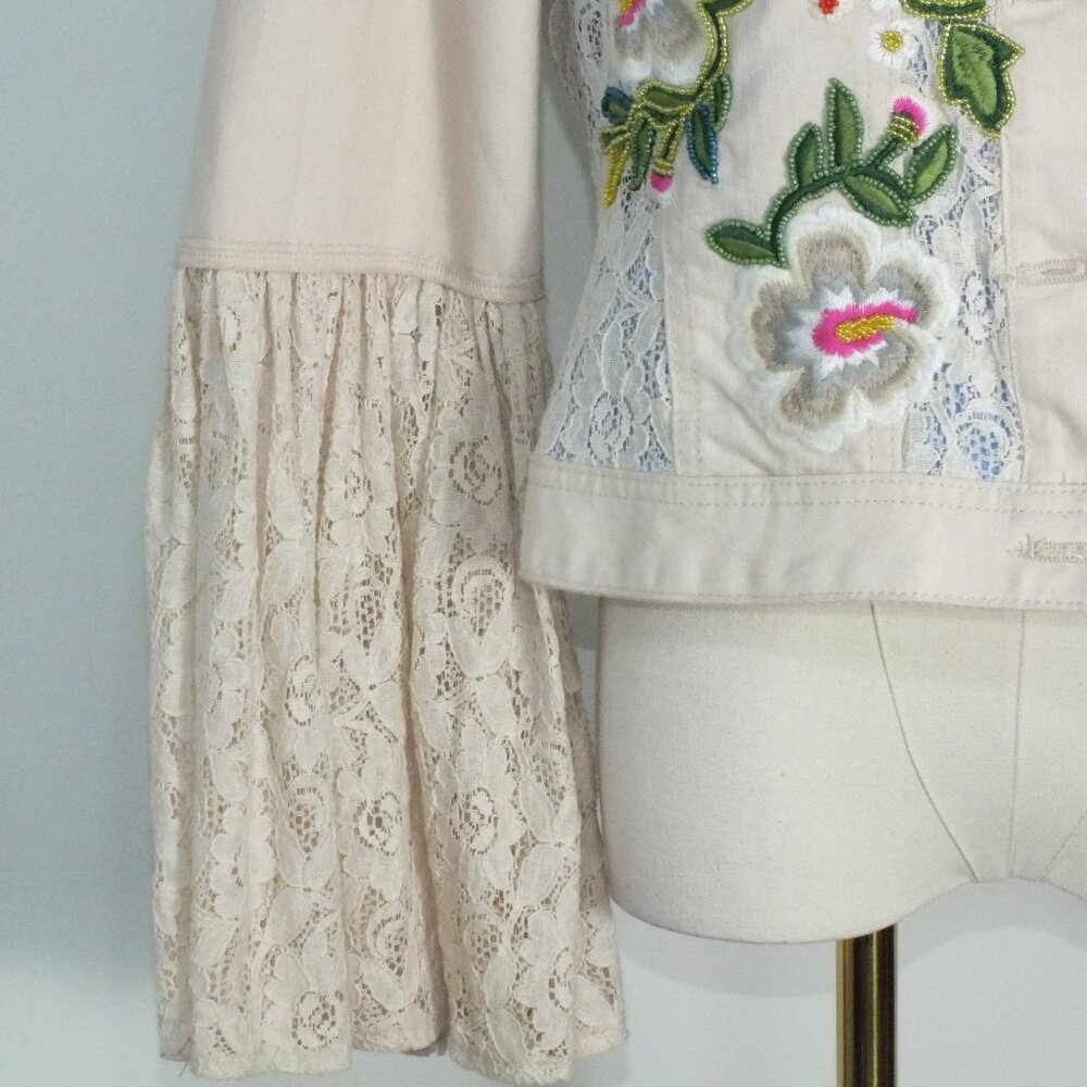 Vintage Boston Proper Small Beaded Floral Embroidered Denim Jacket Lace Cuffs - Picture 3 of 15